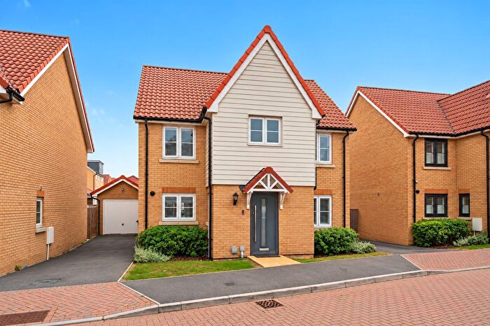 4 Bedroom Detached House For Sale In Songbird Crescent, Chattenden, Medway, Kent., ME3