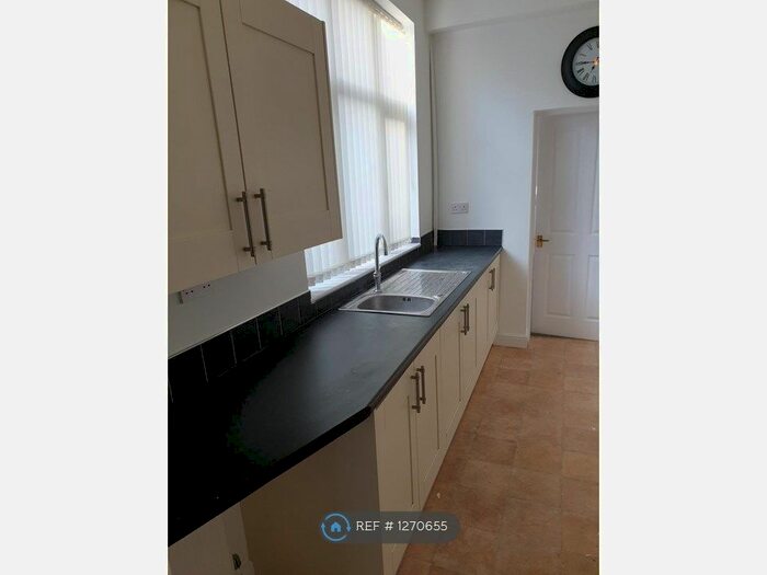 2 Bedroom End Of Terrace House To Rent In Stanley Street, Stoke-On-Trent ST6
