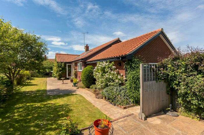 3 Bedroom House For Sale In Thorpe Bassett, Malton, YO17