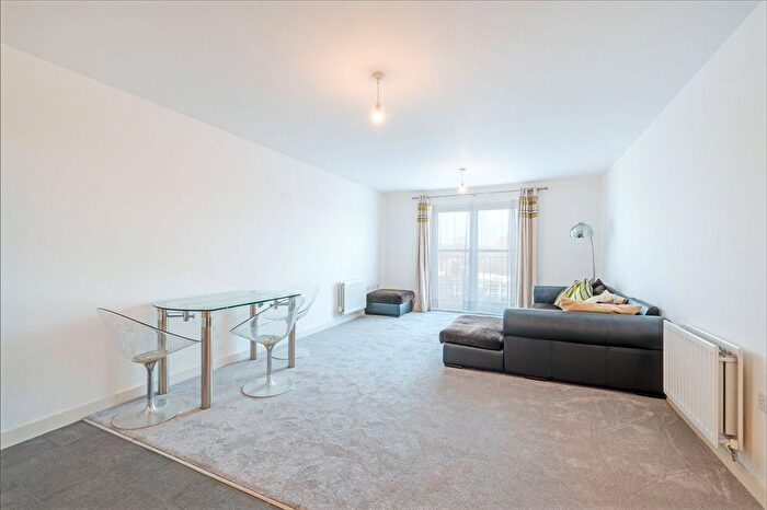2 Bedroom Flat For Sale In Fortune Avenue, Edgware, HA8