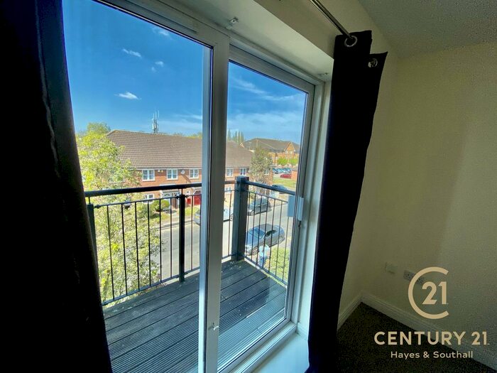 1 Bedroom Flat To Rent In Waterloo Road, Cowley, Uxbridge, UB8