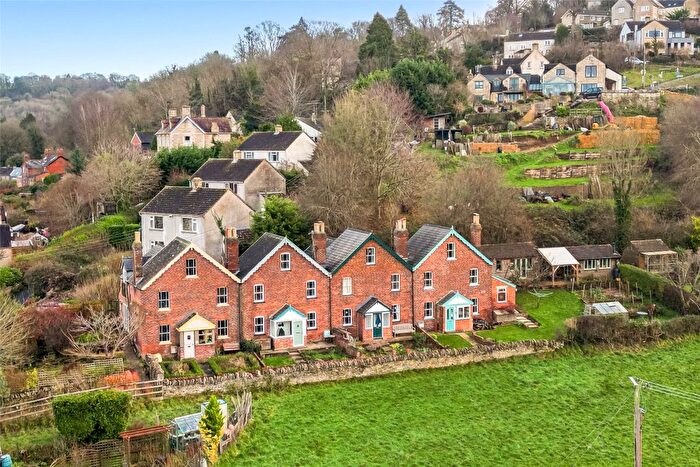 3 Bedroom Terraced House For Sale In Western Terrace, Brimscombe, Stroud, Gloucestershire, GL5