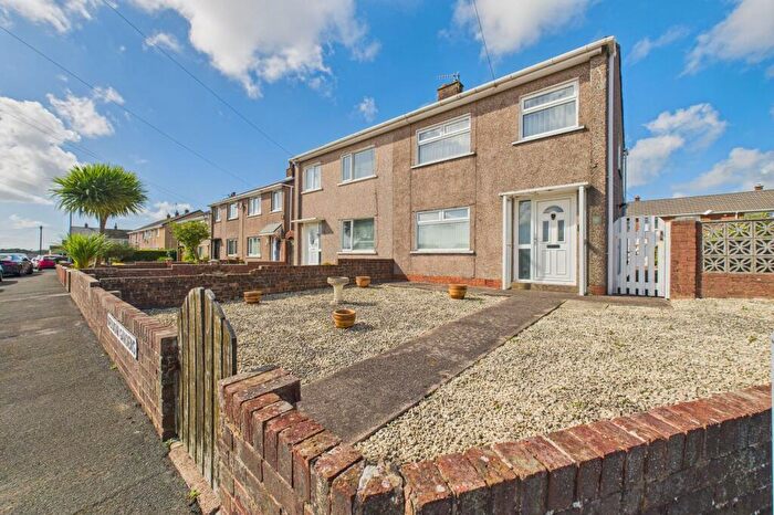 3 Bedroom Semi-Detached House For Sale In Weddicar Gardens, Cleator Moor, CA25