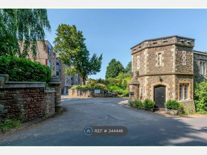 1 Bedroom Flat To Rent In Hazlewood Road, Bristol, BS9