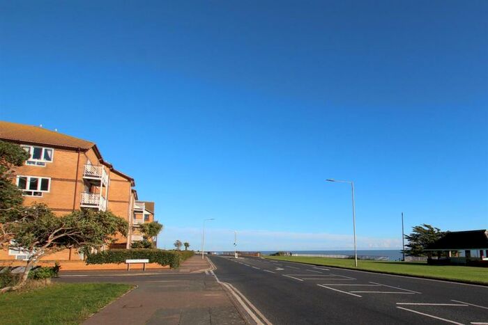 2 Bedroom Apartment To Rent In Knightsbridge Court, Connaught Gardens East, Clacton-on-Sea, CO15