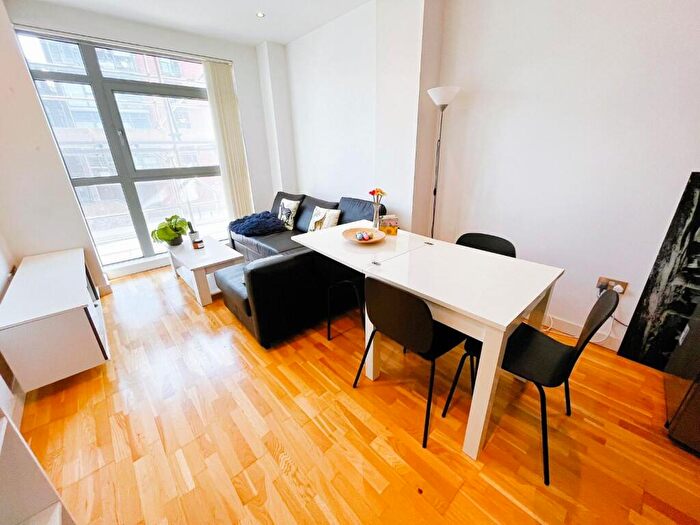1 Bedroom Apartment To Rent In Roberts Wharf, East Street, Leeds, LS9