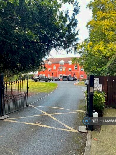 2 Bedroom Flat To Rent In Kingsmill Road, Wrexham, LL13