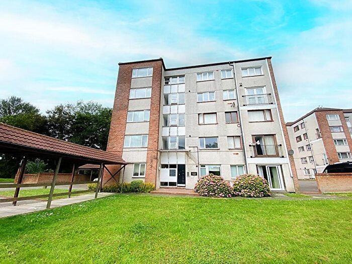 2 Bedroom Maisonette For Sale In St. Johns Green, Percy Main, North Shields, NE29