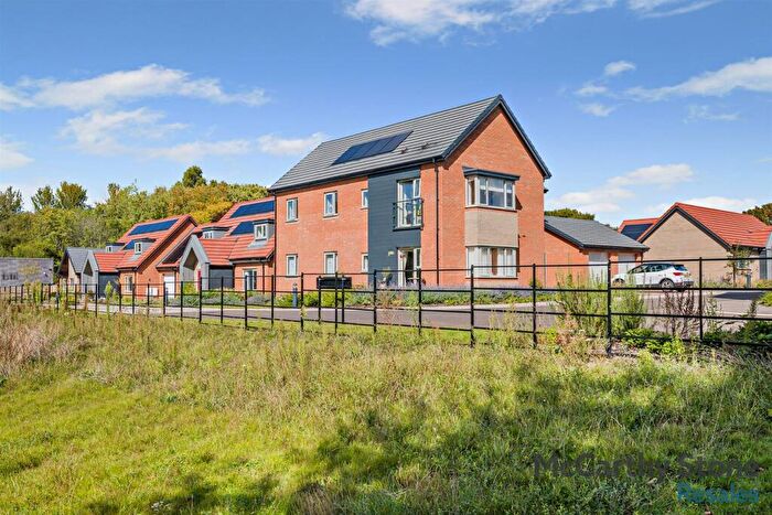 2 Bedroom Apartment For Sale In Strawberry Hill Gardens, NR4