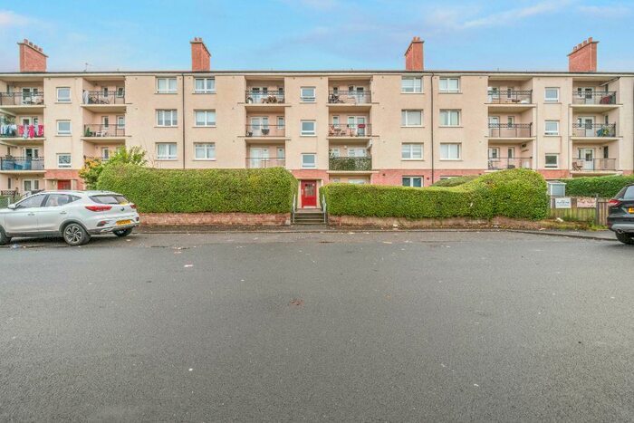 2 Bedroom Flat To Rent In Ardnahoe Avenue, Glasgow, G42