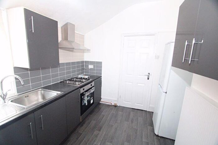 1 Bedroom Flat To Rent In Beaconsfield Terrace, NN1