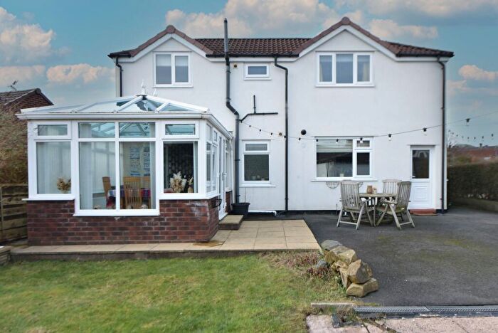 3 Bedroom Detached House For Sale In Victoria Street, Hyde, Greater Manchester, SK14