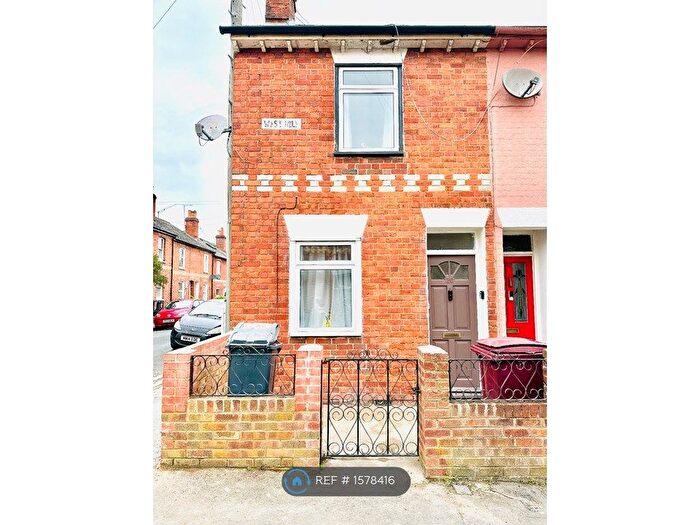 3 Bedroom End Of Terrace House To Rent In West Hill, Reading, RG1
