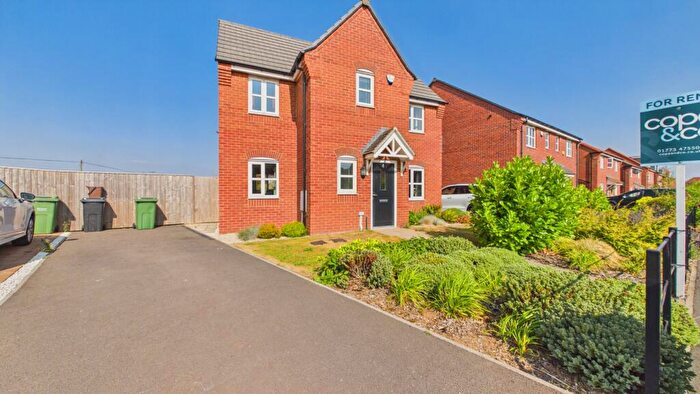 3 Bedroom Detached House For Sale In Lawson Road, Bolsover, Chesterfield, Derbyshire, S44