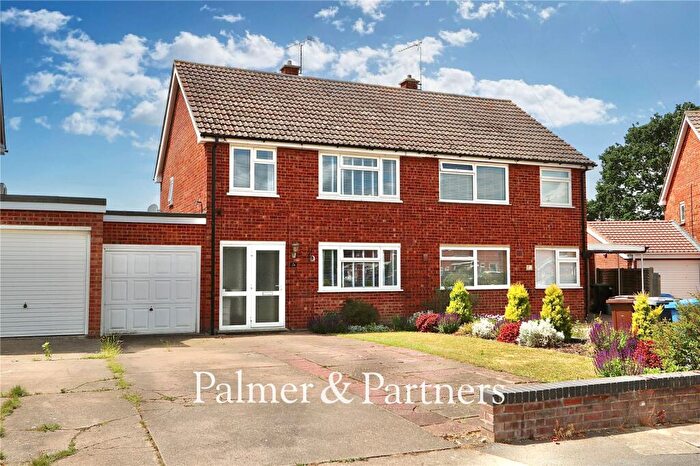 3 Bedroom Semi-Detached House For Sale In Epsom Drive, Ipswich, Suffolk, IP1