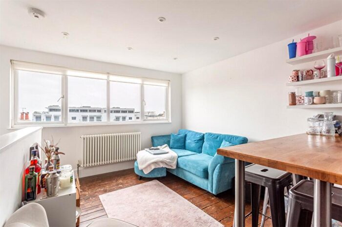 4 Bedroom Apartment To Rent In St. James's Street, Brighton, BN2