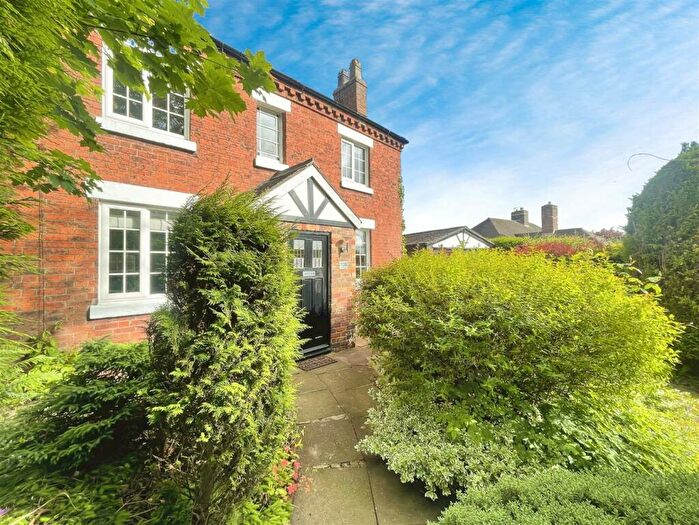 3 Bedroom Detached House For Sale In Ladderedge, Leek, Staffordshire, ST13