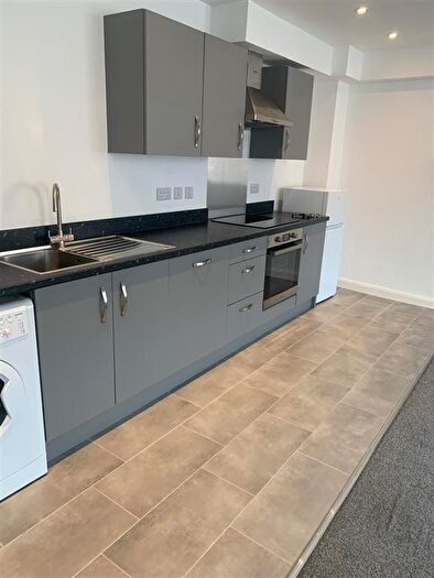 1 Bedroom Flat To Rent In School Street, Church Gresley, Swadlincote, DE11