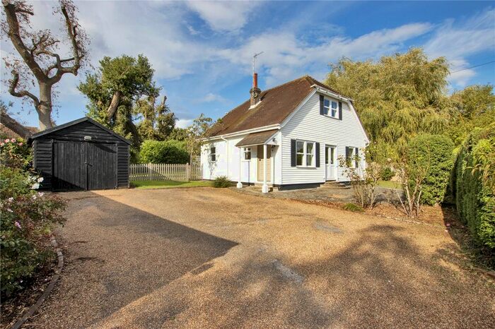 3 Bedroom Detached House For Sale In Butterwell Hill, Cowden, Edenbridge, Kent, TN8