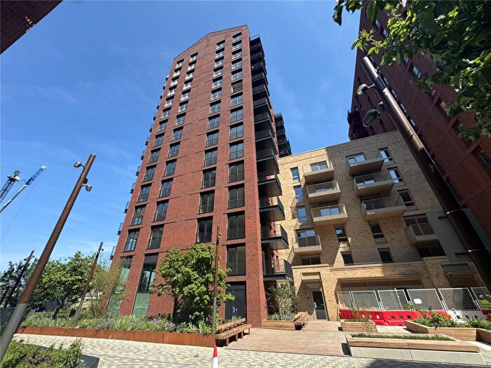 1 Bedroom Apartment To Rent In Barnacle House, Poplar Riverside, London, E14