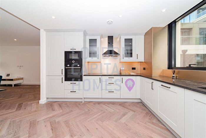 2 Bedroom Apartment To Rent In Merino Gardens, London, E1W