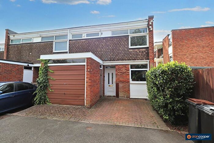 3 Bedroom End Of Terrace House For Sale In The Nook, Attleborough, Nuneaton, CV11