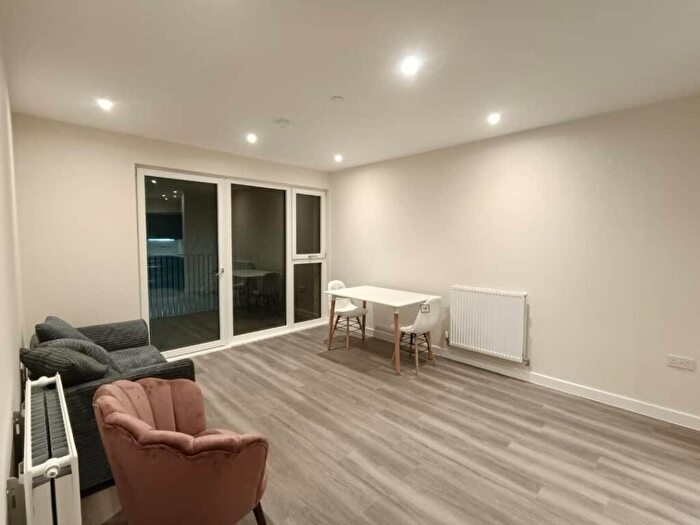 1 Bedroom Flat For Sale In Forest Road, E17