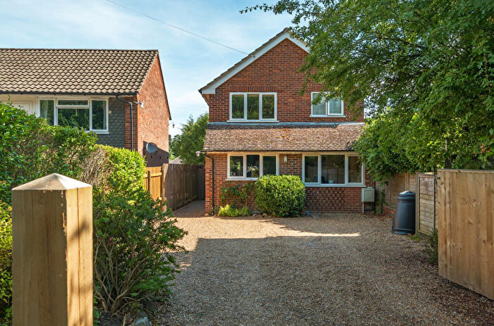 3 Bedroom Detached House For Sale In Camelsdale Road, Haslemere, West Sussex, GU27