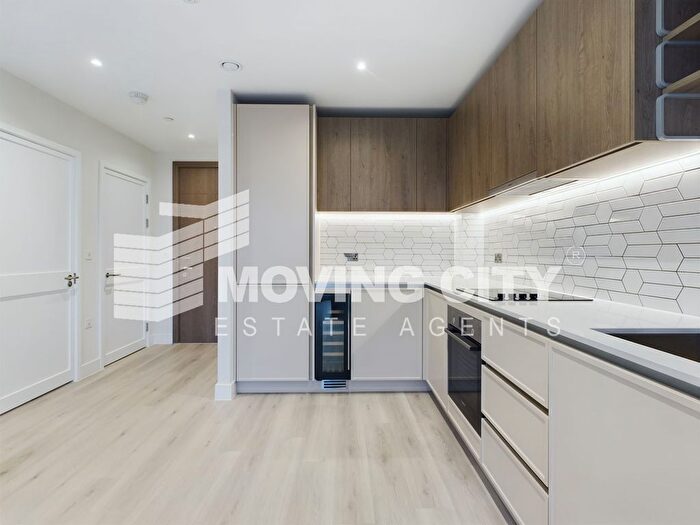 2 Bedroom Flat To Rent In Astell Road, London, SE3