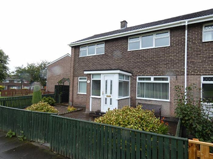 3 Bedroom End Of Terrace House To Rent In St. Davids Close, Tudhoe, Spennymoor, DL16