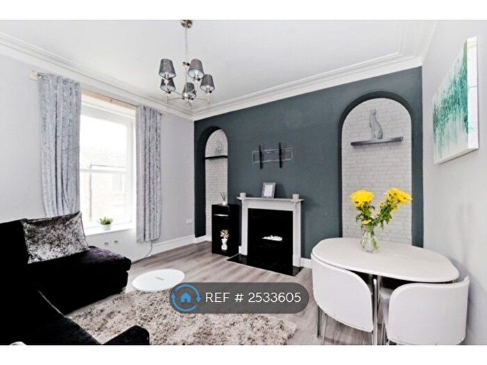 1 Bedroom Flat To Rent In Top Floor Right, Aberdeen, AB25