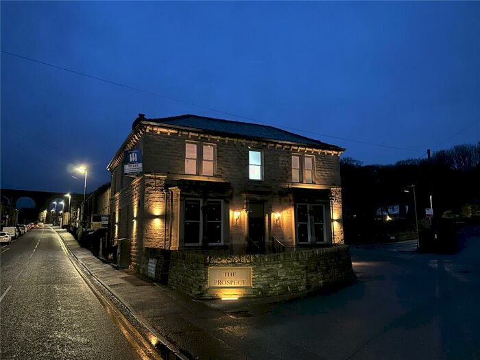 Houses to rent in Upper Denby, HD8, West Yorkshire