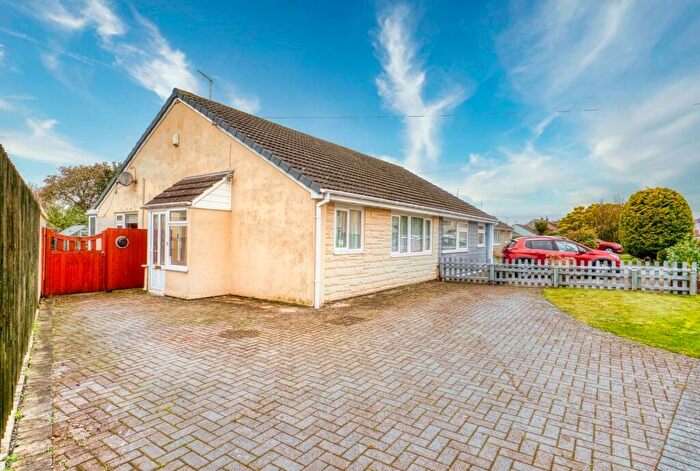 2 Bedroom Semi-Detached Bungalow For Sale In Well Presented Bungalow In Congresbury Village, BS49