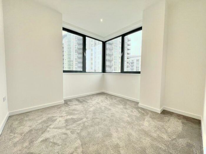 2 Bedroom Apartment To Rent In Alencon Link, Basingstoke, RG21