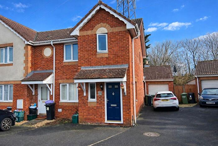 3 Bedroom End Of Terrace House For Sale In Pinkers Mead, Emersons Green, Bristol, BS16