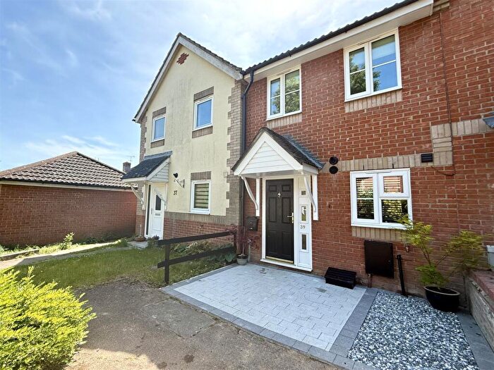 2 Bedroom Terraced House For Sale In Cardinal Close, Bury St. Edmunds, IP32
