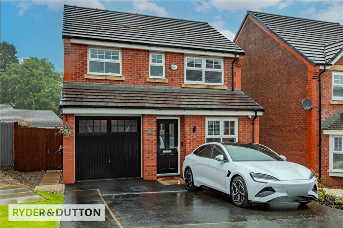 3 Bedroom Detached House For Sale In Ginnell Farm Avenue, Burnedge, Rochdale, Greater Manchester, OL16
