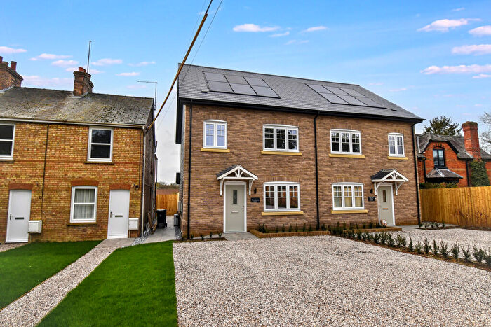 4 Bedroom Semi Detached House To Rent In Cambridge Road, Ugley, CM22