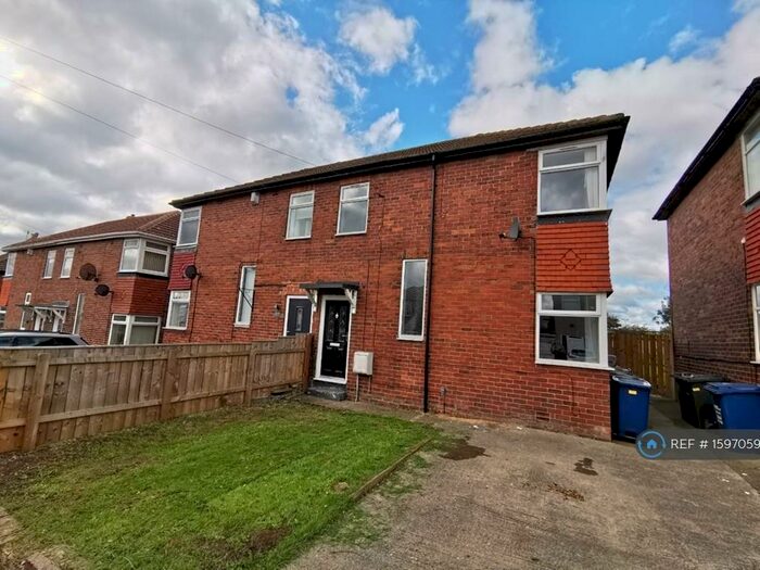 3 Bedroom Semi-Detached House To Rent In Heathwell Road, Newcastle Upon Tyne, NE15