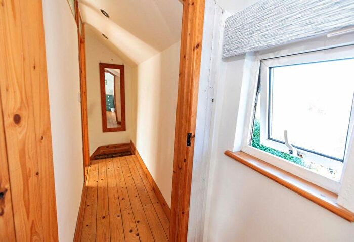 2 Bedroom Cottage For Sale In Malvern Road, Bournemouth, Dorset, BH9