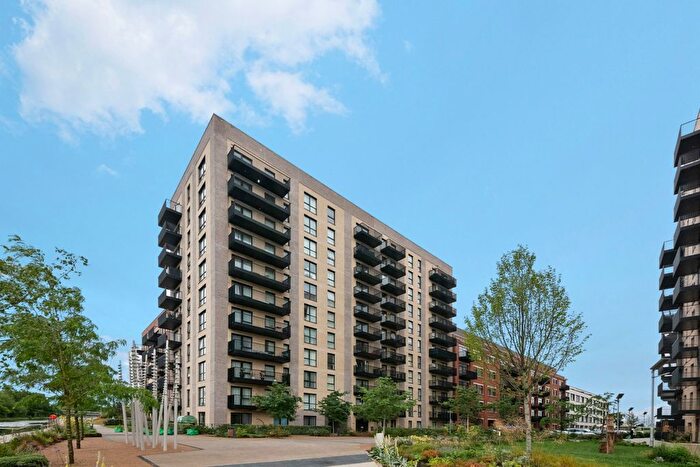 2 Bedroom Flat For Sale In Forastero House, Farine Avenue, Hayes, UB3