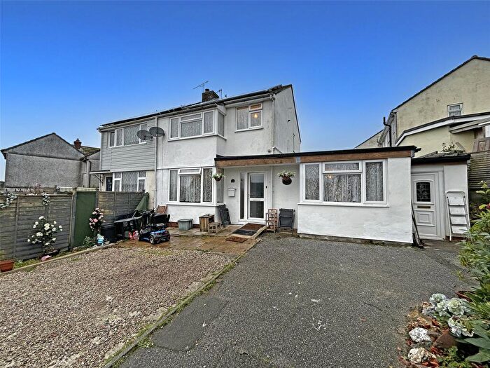 4 Bedroom Semi Detached House For Sale In Queens Crescent, Bodmin, Cornwall, PL31