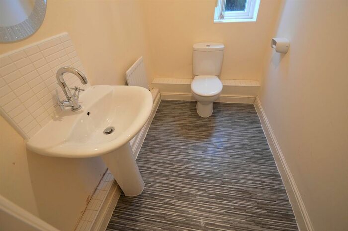 4 Bedroom Town House To Rent In Pickering Street, Hulme, Manchester, M15