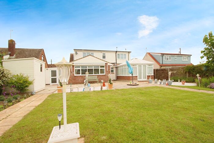 3 Bedroom Detached House For Sale In Kynaston Road, Panfield, Braintree, CM7