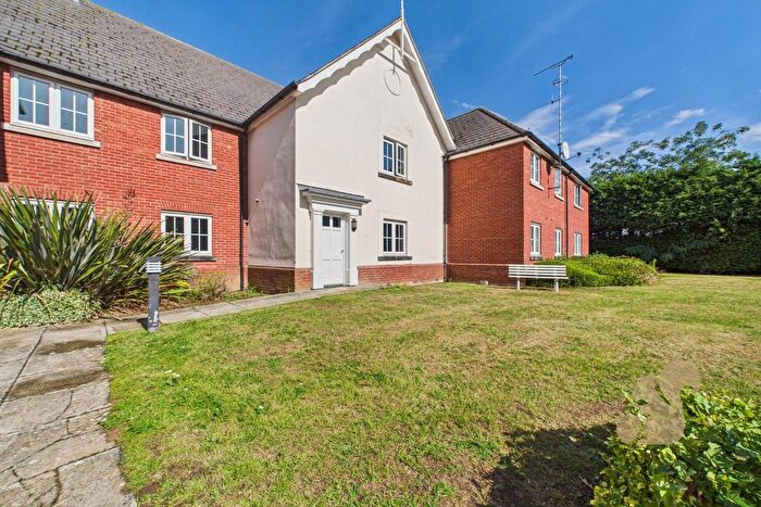 2 Bedroom Flat For Sale In Shrub End Road, Colchester, CO3