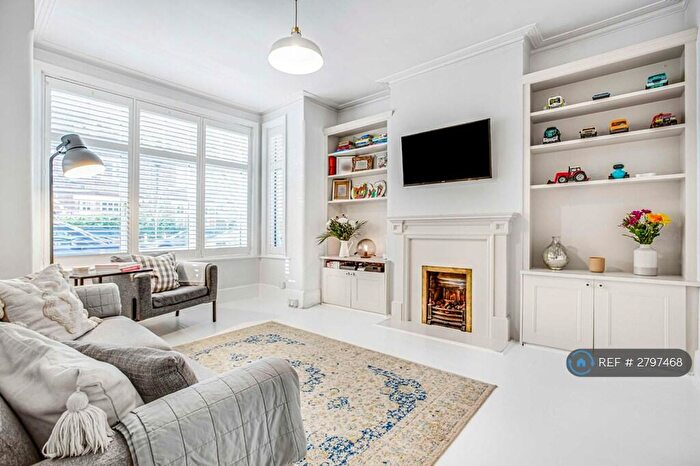 2 Bedroom Maisonette To Rent In Cowley Road, London, SW14