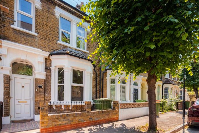 3 Bedroom Terraced House For Sale In Eleanor Road, Stratford, London, E15
