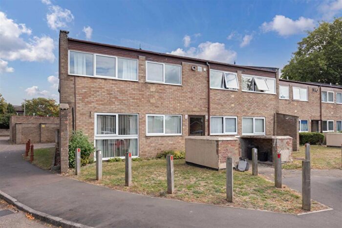 2 Bedroom Flat To Rent In White House Court, Norwich, NR3