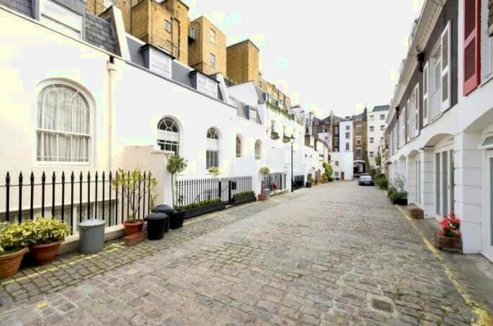2 Bedroom Detached House To Rent In Craven Hill Mews, London, W2