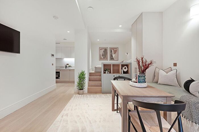 Studio To Rent In Bramham Gardens, London, SW5